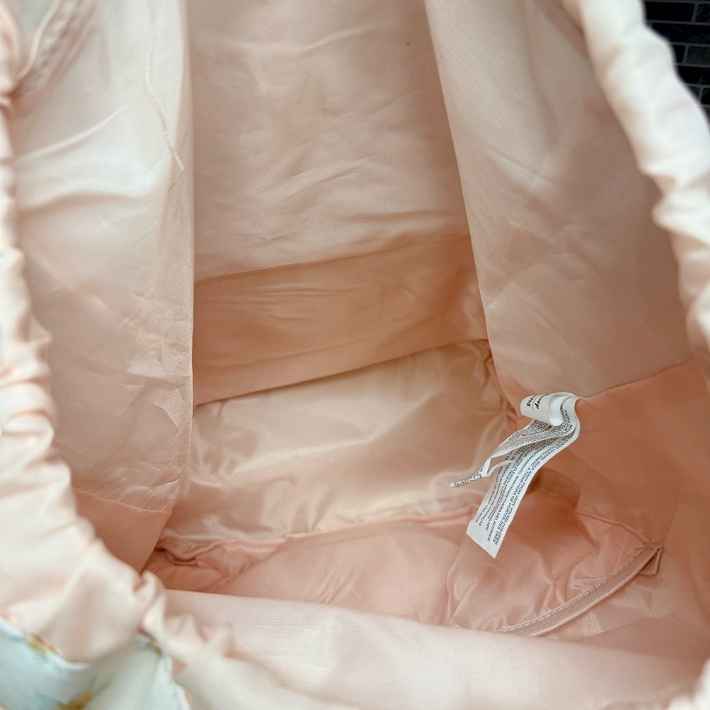 Loungefly Lilo and Stitch Tropical floral backpack - Picture 9 of 10